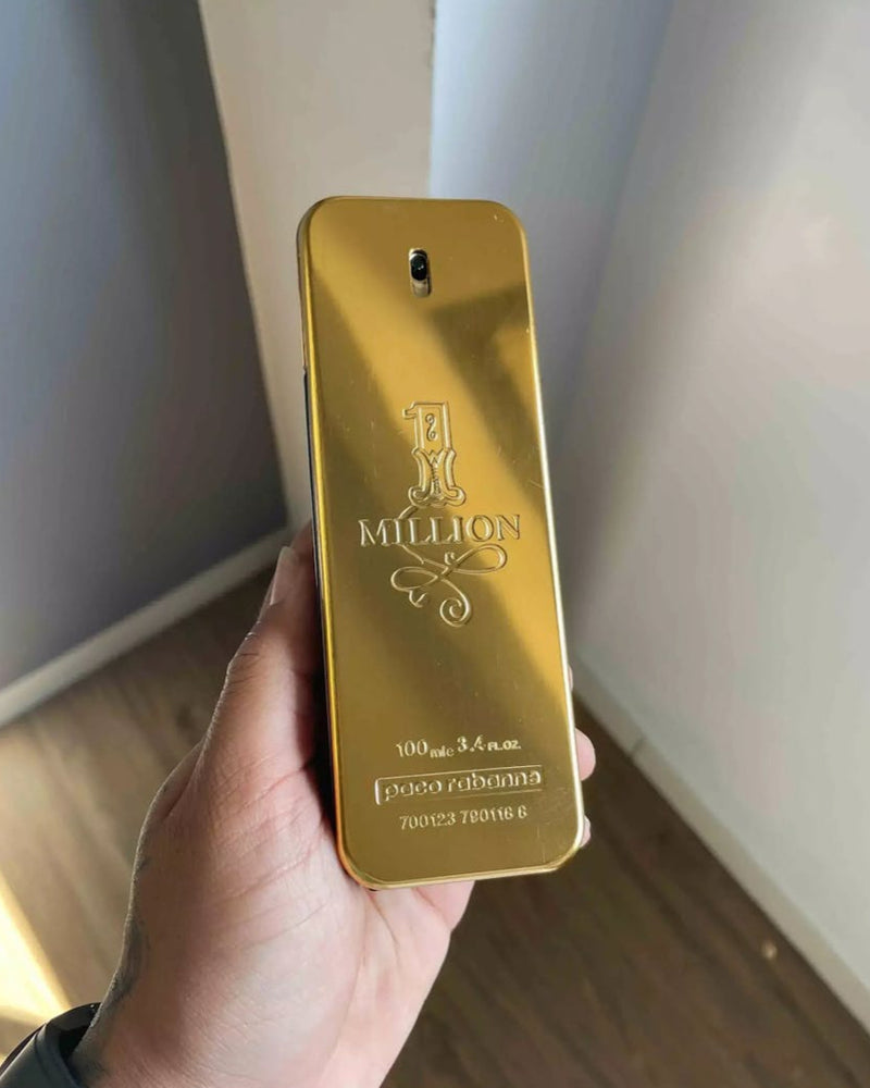 13 - 5 PERFUMES + REGALO (Bleu de chanel, Sauvage, Invictus Black, 212 Black, 1 million +perfumero)