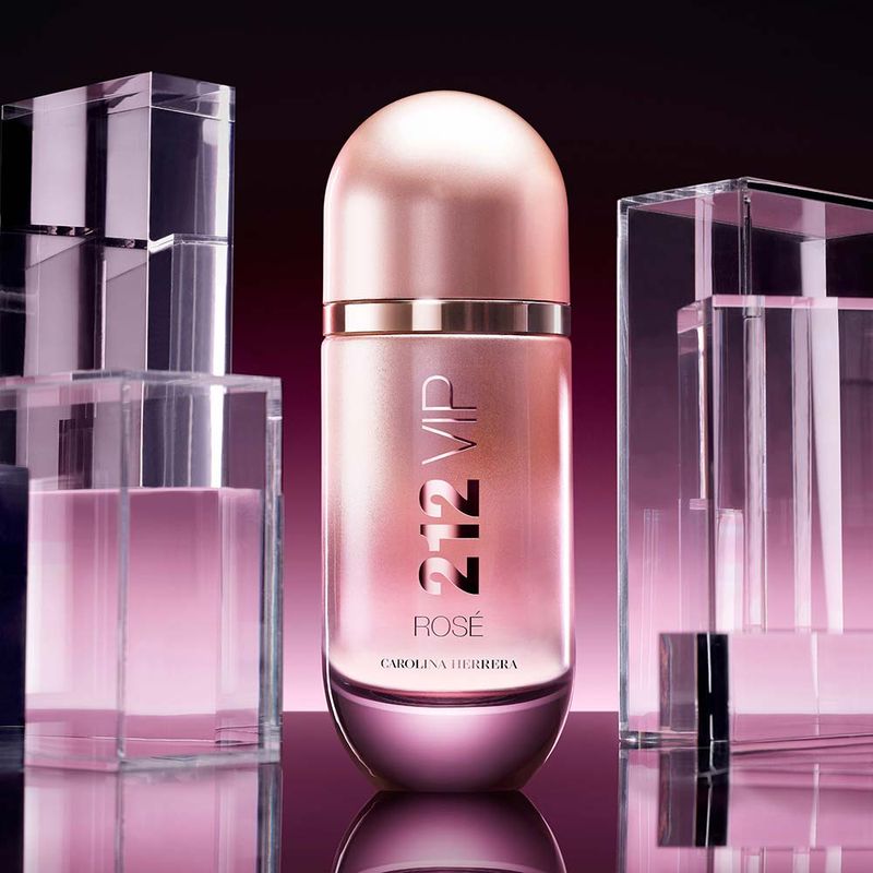 77- 212 Vip Rose Carolina Herrera + Regalo
