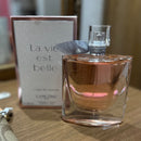 10 - 4 PERFUMES + 1 REGALO Club de nuit+Goodgirl+coco c+la vida