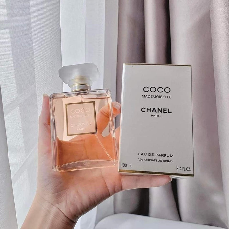 10 - 4 PERFUMES + 1 REGALO Club de nuit+Goodgirl+coco c+la vida