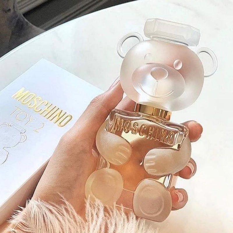 62 - Moschino Toy 2 + Regalo