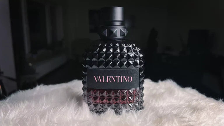 71 - Valentino Uomo Born In Roma Intense + Regalo
